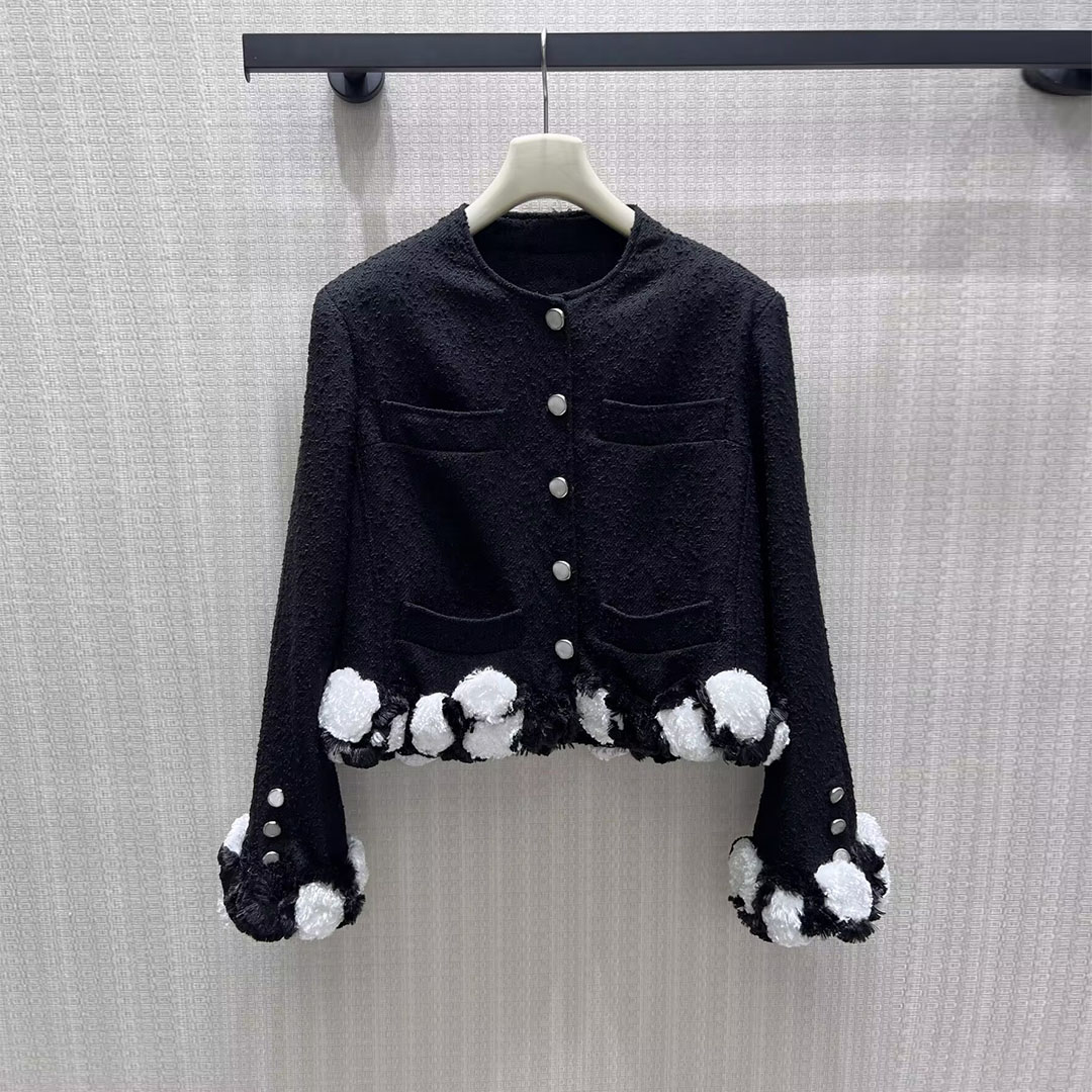 Wool Coat Peacoat - เสื้อโค้ททวีดลายดอกไม้สีดำขาวตัดกัน แฟชั่นใหม่ประจำปี 2026 สำหรับฤดูใบไม้ร่วงและฤดูหนาว คอทรงโอ กระดุมแถวเดียว