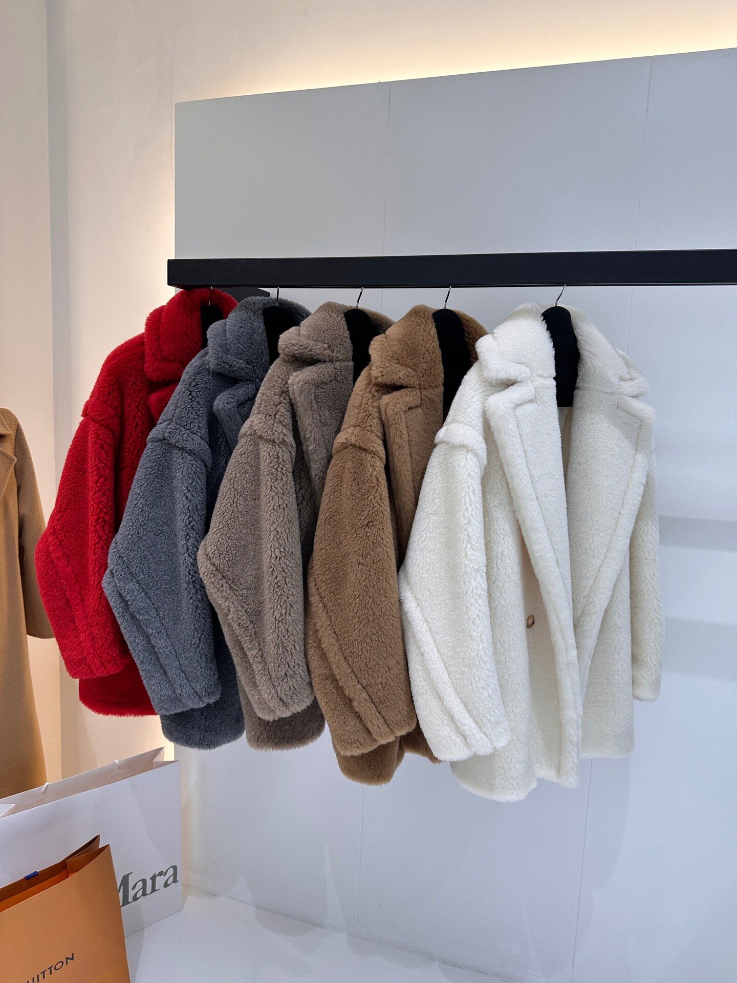 เสื้อโค้ทแม็กซ์ ชอร์ต เท็ดดี้แ - Wool Coat Peacoat บทวิจารณ์และราคา
