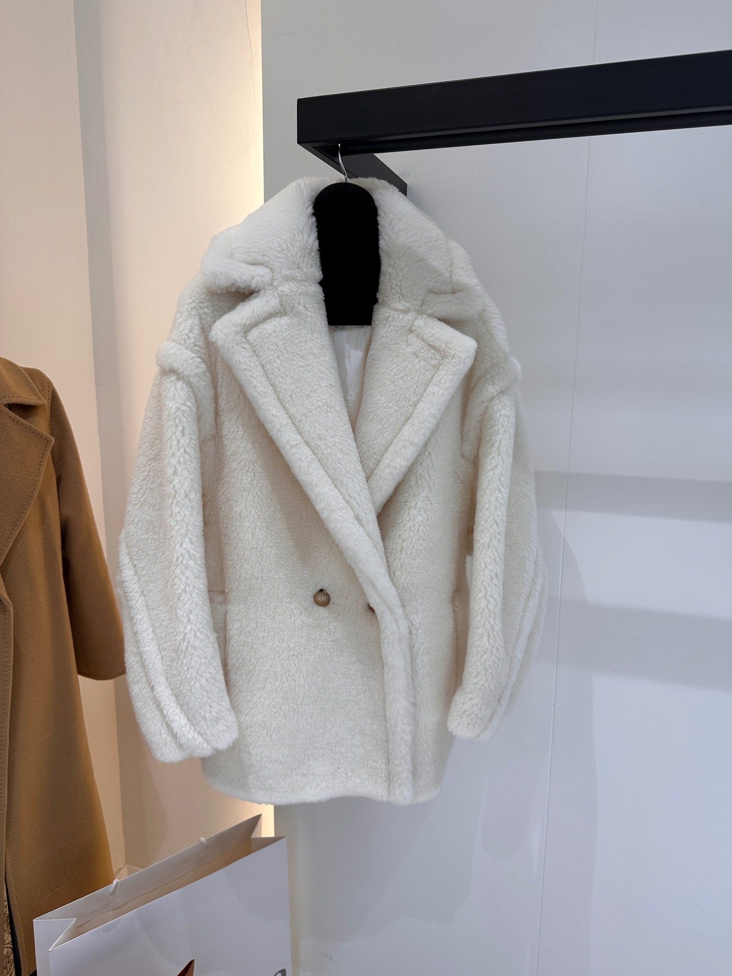 เสื้อโค้ทแม็กซ์ ชอร์ต เท็ดดี้แ - Wool Coat Peacoat บทวิจารณ์และราคา